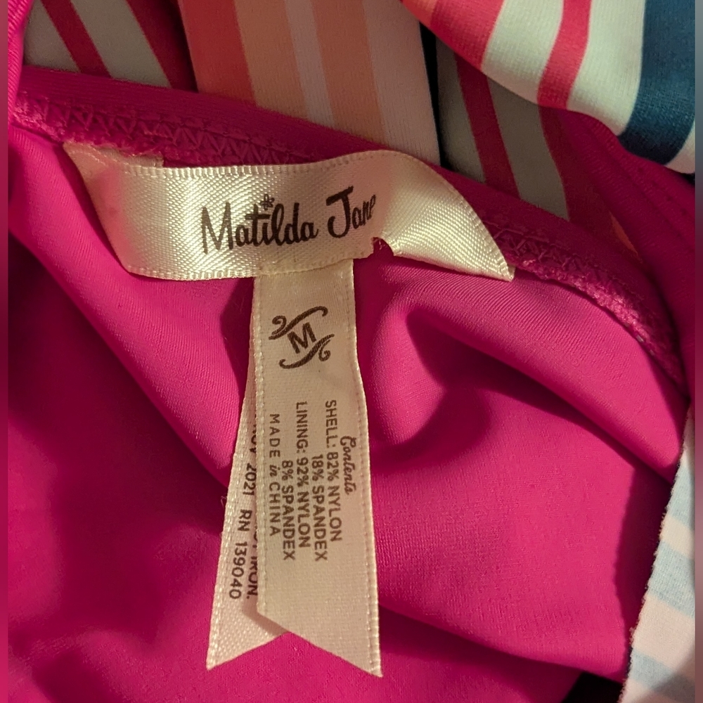 NWT Matilda Jane Women's Medium Swimsuit Sunrise Sunset Top & Bottoms Pink - Picture 11 of 12